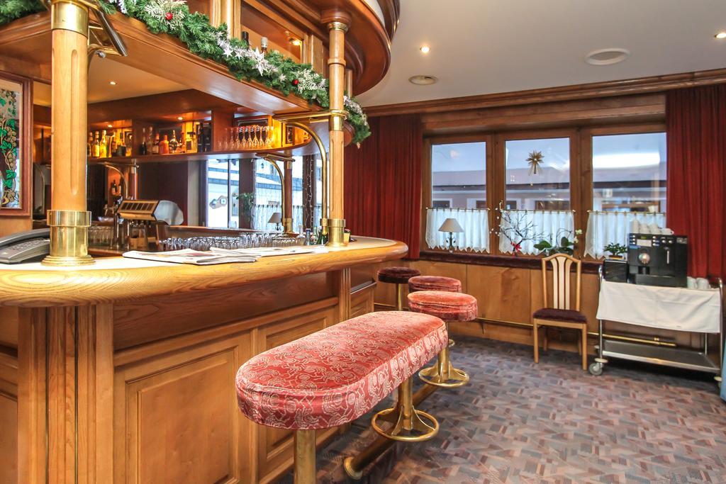 Hotel Tiroler Adler - Bed And Breakfast ويدرنغ المظهر الخارجي الصورة